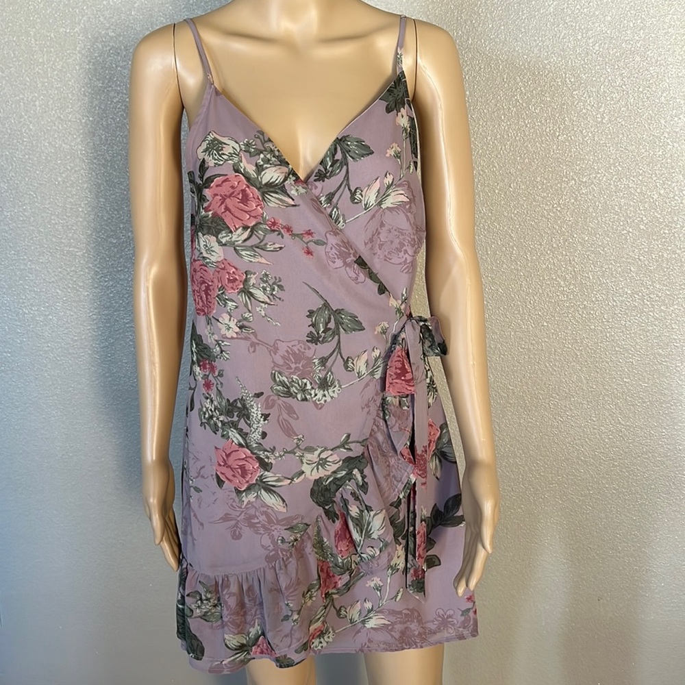BCBG Mini Surplice Floral Dress Size Small
